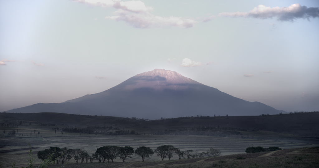 Mount Meru Kopie 2